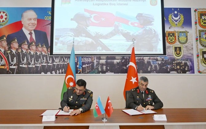 Azərbaycan və Türkiyə arasında hərbi logistika sahəsində əməkdaşlıq müzakirə olunub, protokol imzalanıb - FOTO
