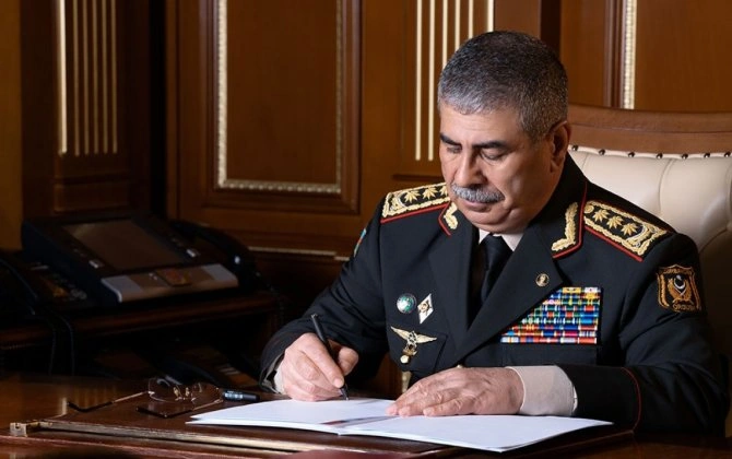 Zakir Həsənov Pakistan tərəfinə başsağlığı verib