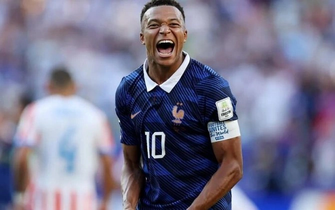 Paraqvay hökuməti Mbappe ilə bağlı irqçi açıqlamaları pisləyib