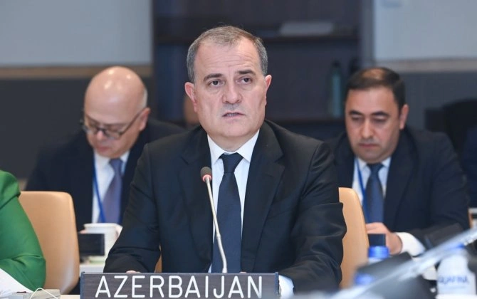 Ceyhun Bayramov İƏT Cammu və Kəşmir üzrə Kontakt Qrupunun iclasında çıxış edib