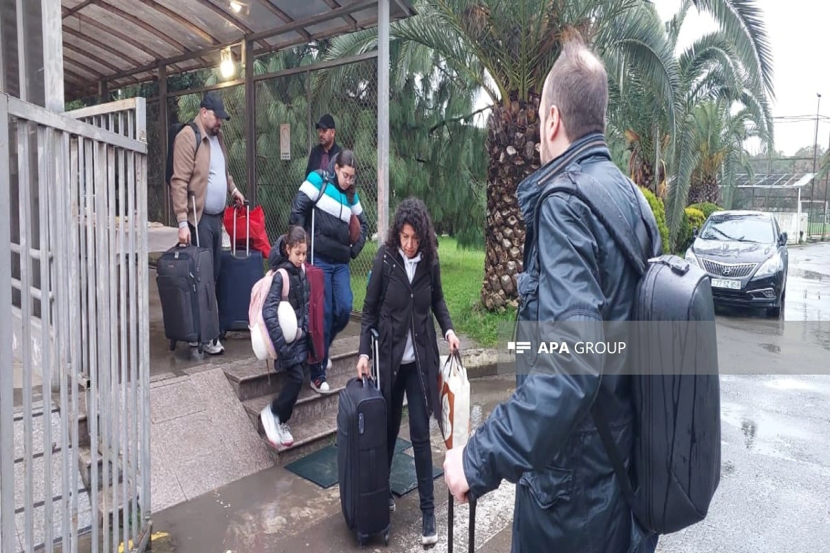 Meksika diplomatları İrandan Azərbaycan sərhədi ilə təxliyə olunub - FOTO