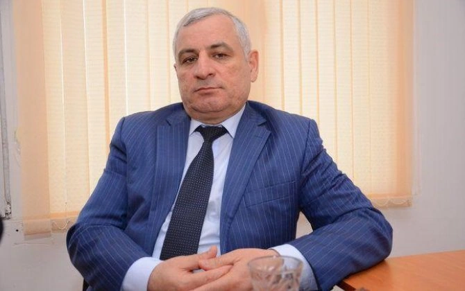 Seçilmiş şairlər "kitab"ından bir vərəq...