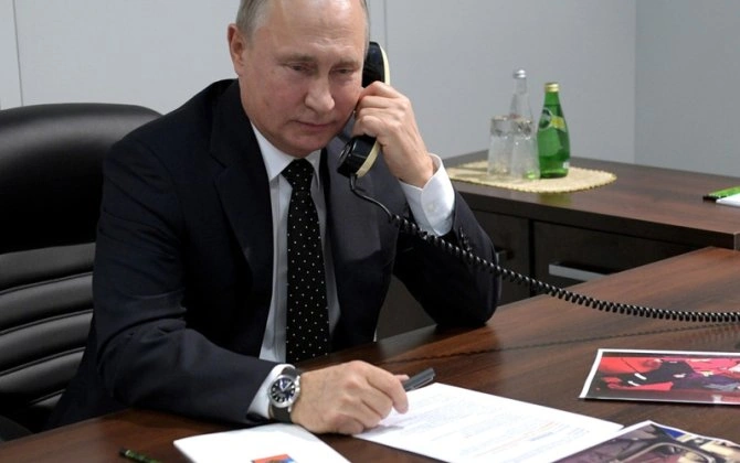 Putin Paşinyanın telefonunu niyə götürmədi?