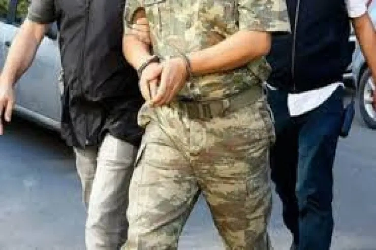 Müdafiə Nazirliyinin mayoru həbsdə qaldı