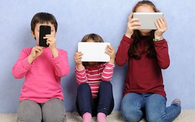 Sosial şəbəkələrdə uşaqlarla bağlı məhdudlaşdırıcı addımlar tətbiq oluna bilər
