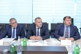 Şirvan suvarma kanalının yenidən qurulması üzrə işçi qrupunun növbəti iclası keçirilib - FOTO