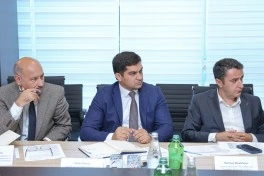 Şirvan suvarma kanalının yenidən qurulması üzrə işçi qrupunun növbəti iclası keçirilib - FOTO