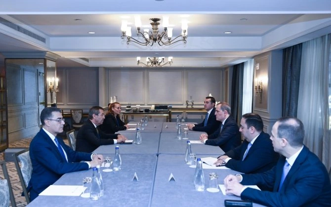 Ceyhun Bayramov Şimali Kiprin XİN rəhbəri ilə regional məsələləri müzakirə edib - FOTO