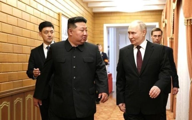 Putin 24 il sonra Şimali Koreyaya səfər etdi
