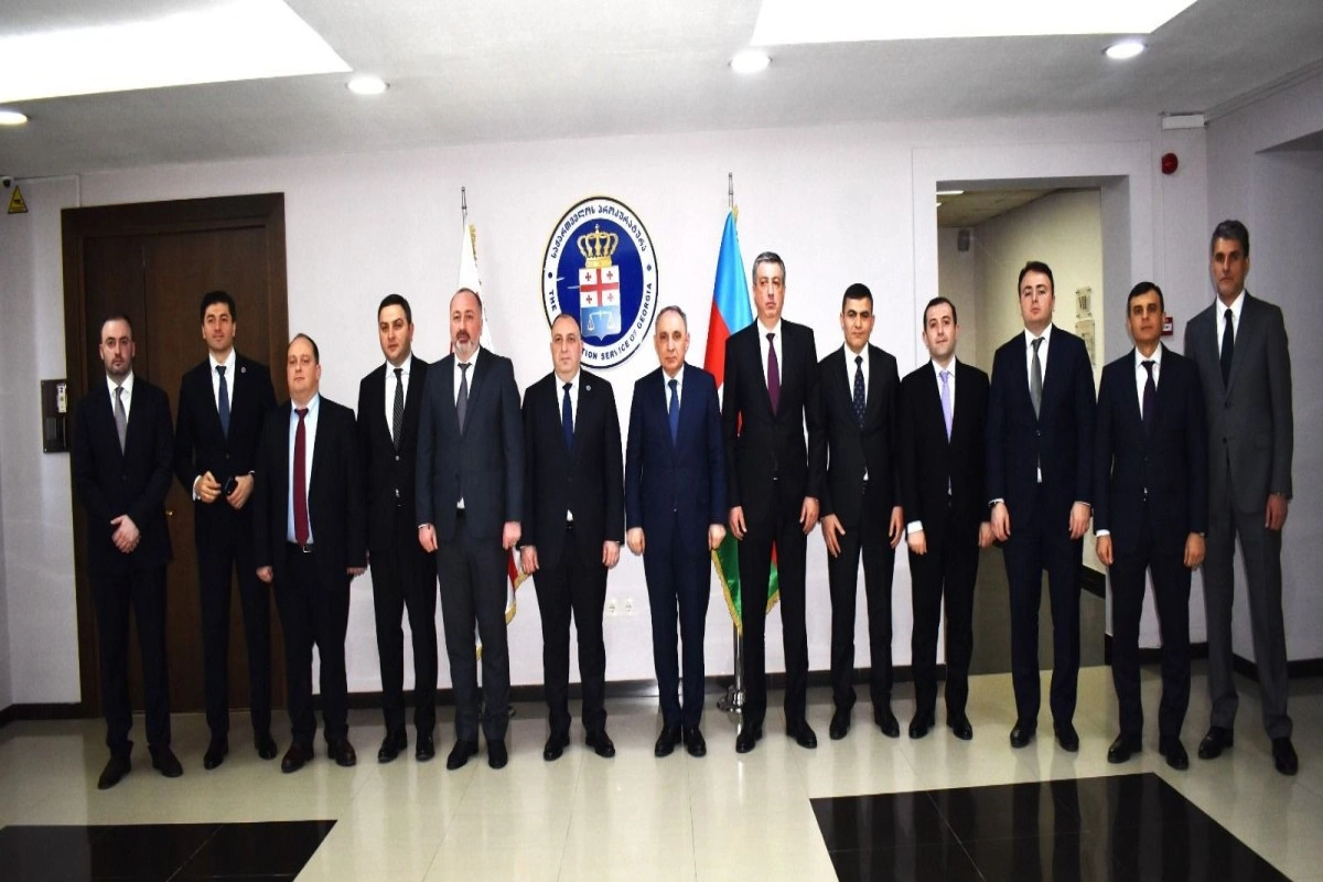 Baş prokuror Kamran Əliyev Gürcüstana səfərə gedib