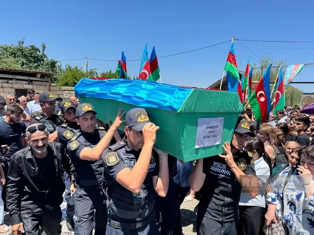 Goranboyda itkin-şəhid Rauf Əhmədov dəfn olundu - FOTO