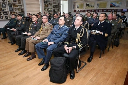 Hərbi attaşelərlə bu ilin yekununa dair toplantı keçirilib - FOTO