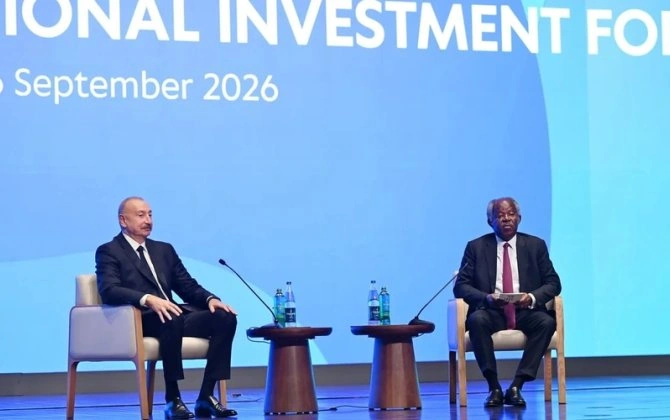 İlham Əliyev Bakıda II Azərbaycan Beynəlxalq İnvestisiya Forumunda iştirak edib - FOTO/VİDEO