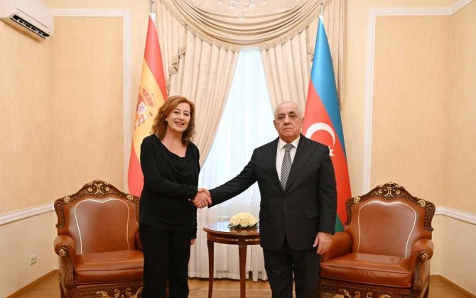 Baş nazir İspaniya Deputatlar Konqresinin sədri ilə görüşüb - FOTO