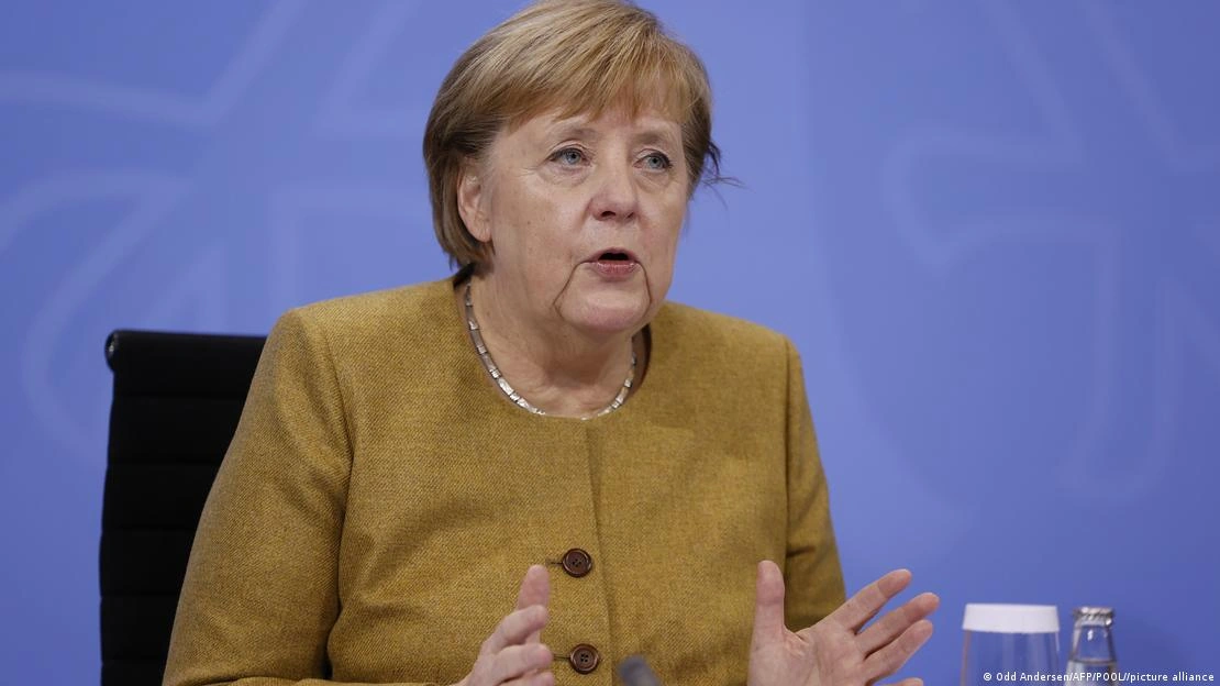 "Merkel kartı" və Kremlin Donbas şərti: Avropa Moskva ilə yeni danışıqlara hazırlaşır - "Deutsche Welle"