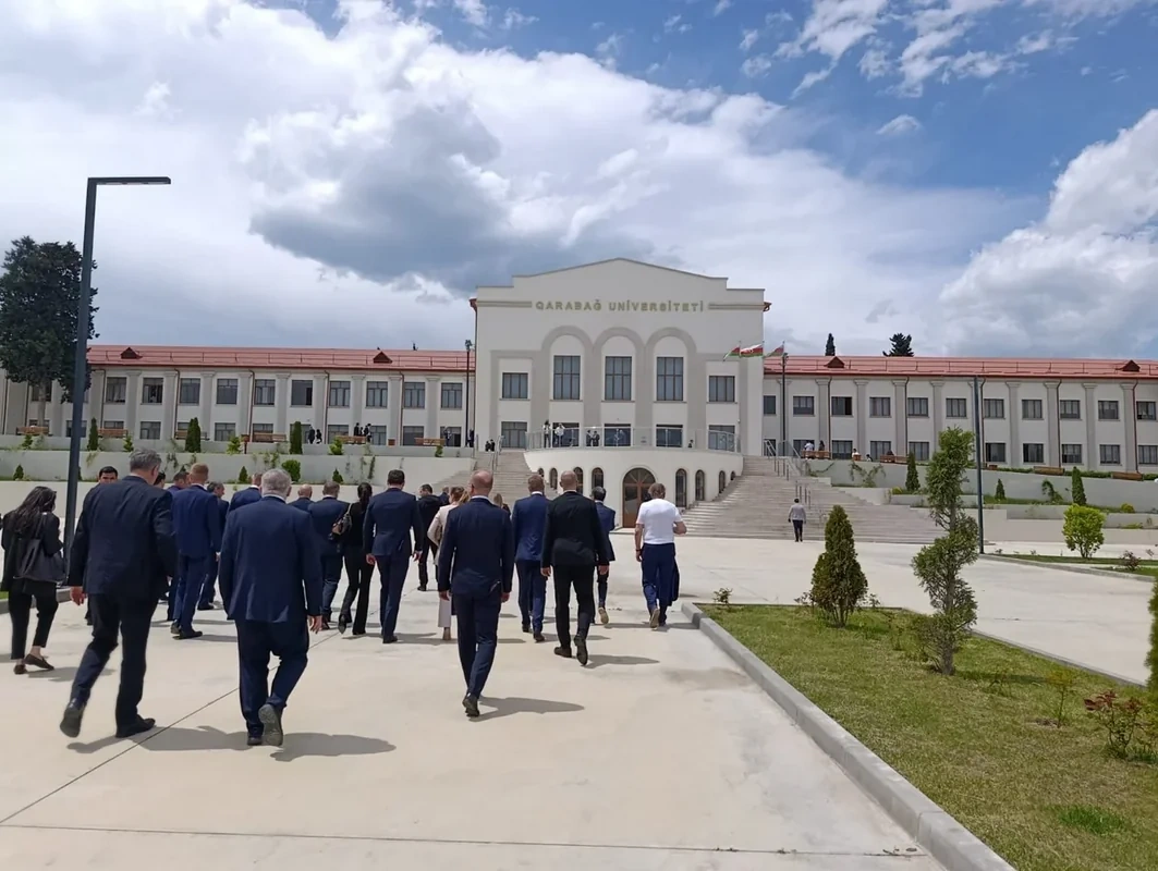 Rixard Raşi Xankəndidə quruculuq işləri ilə tanış oldu - FOTO