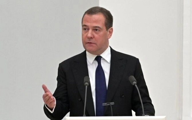 "Ukraynaya "Oreşnik"lə zərbə xilasedici qaloperidol iynəsidir" - Medvedev