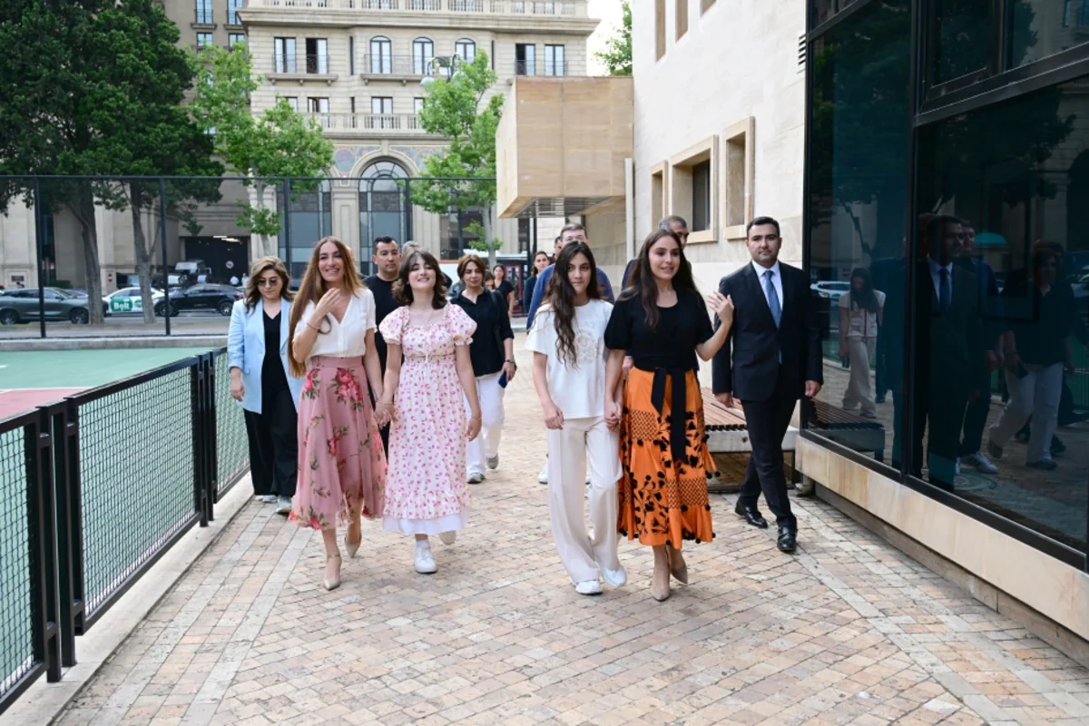 Leyla və Arzu Əliyevalar Dənizkənarı Milli Parkda açılış və təqdimat mərasimlərində - FOTO