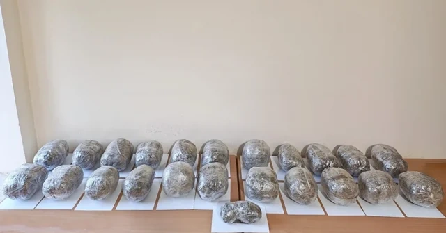 Külli miqdarda narkotiki Azərbaycana keçirmək istədilər - FOTO
