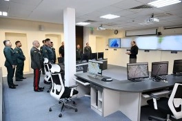 Qazaxıstan generalının rəhbərlik etdiyi nümayəndə heyəti Azərbaycana gəlib - FOTO
