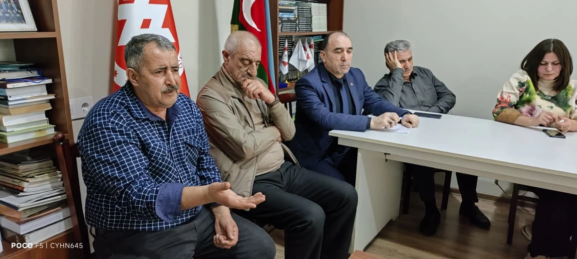 Azad Vətən Partiyasının Siyasi Şurasının növbəti iclası keçirilib - FOTO