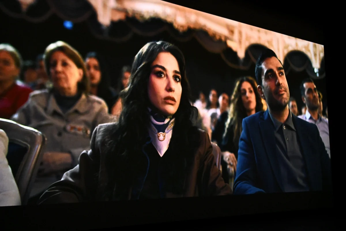 "44" bədii filminin premyerası baş tutub: Arzu Əliyeva və Alyona Əliyeva təqdimatda iştirak ediblər