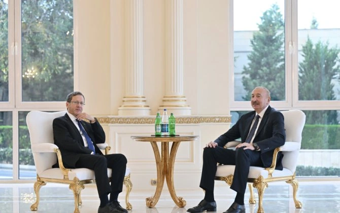Prezident İlham Əliyevin İsrail Prezidenti ilə görüşü olub - FOTO