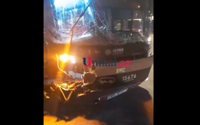 "Baku Bus" qəzaya düşdü - VİDEO