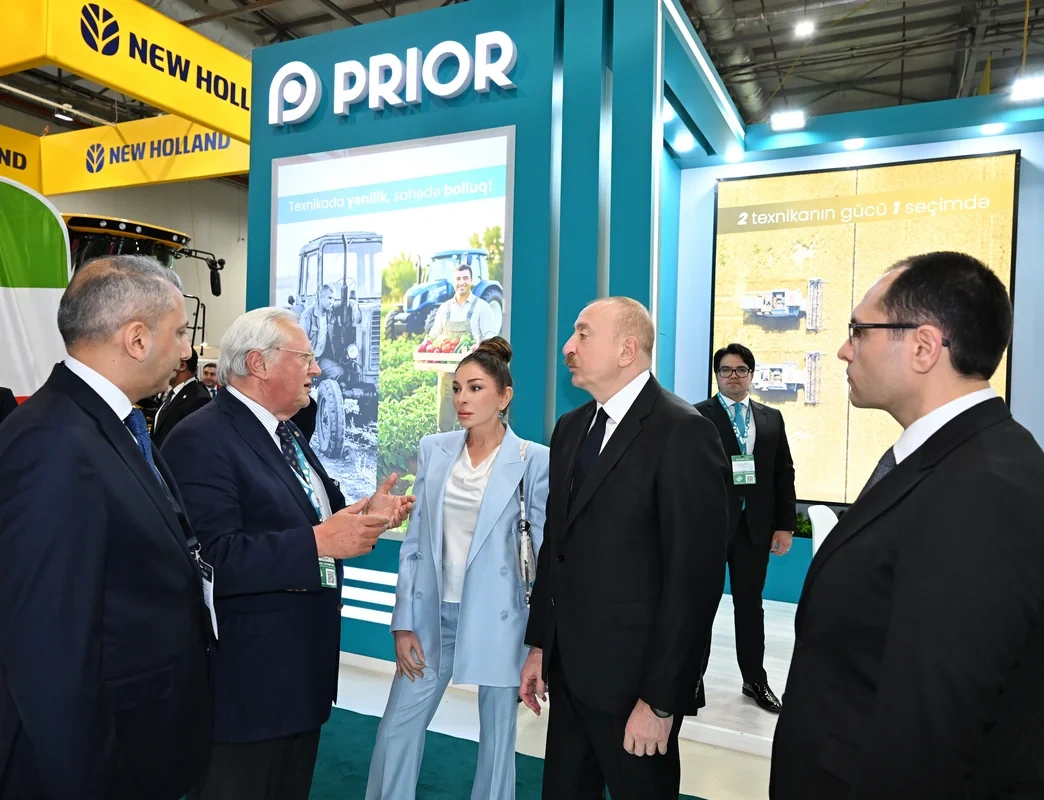 İlham Əliyev 19-cu "Caspian Agro Week" və 31-ci "InterFood Azerbaijan" sərgiləri ilə tanış olub - FOTO - YENİLƏNİB