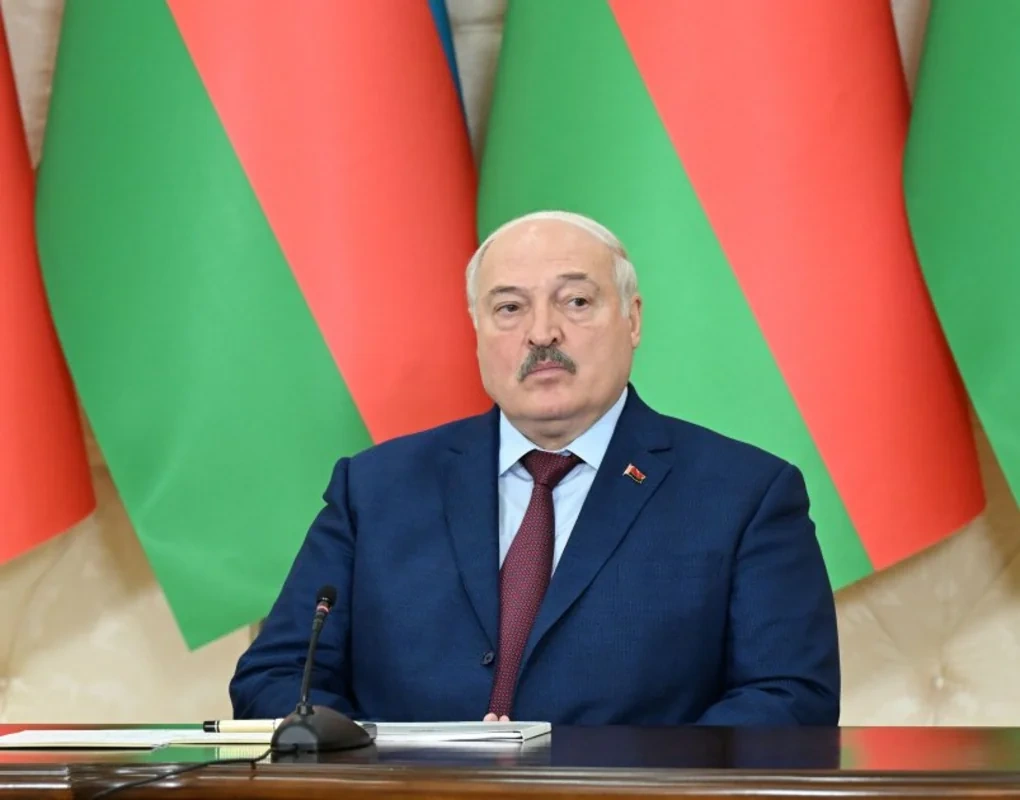 Aleksandr Lukaşenko Birinci vitse-prezident Mehriban Əliyevanı təbrik edib