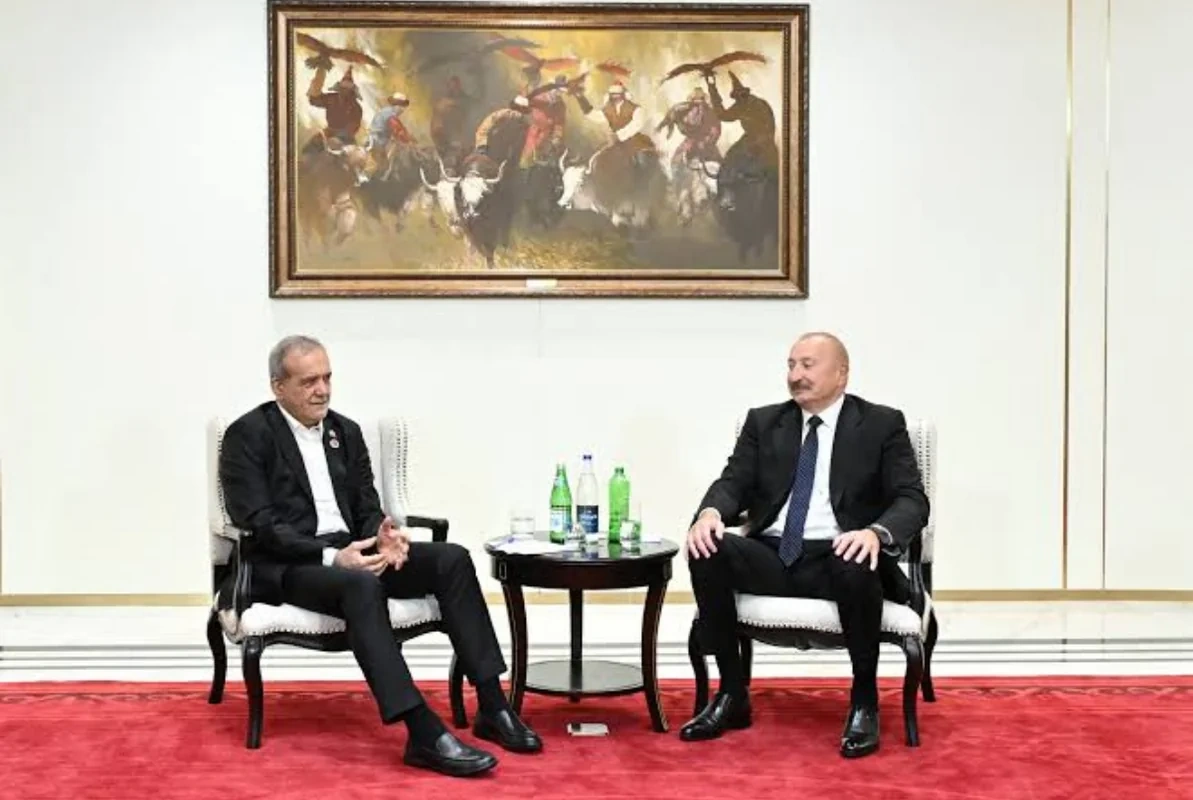 Pezeşkian İlham Əliyevlə Azərbaycan dilində danışması İranda tənqid edilib - FOTO