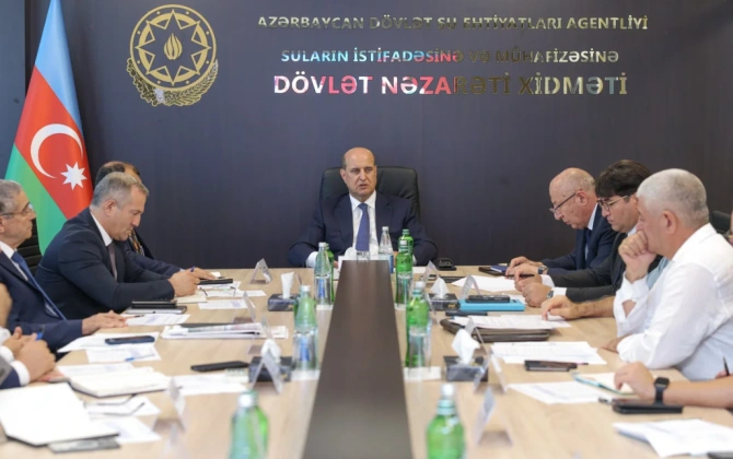 Şirvan suvarma kanalının yenidən qurulması üzrə işçi qrupunun növbəti iclası keçirilib - FOTO