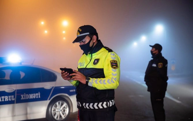 Baş Dövlət Yol Polisi İdarəsi dumanlı hava ilə bağlı xəbərdarlıq edib