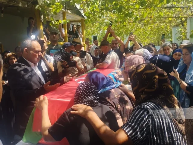Neftçalada Birinci Qarabağ müharibəsinin itkin-şəhidi Sərdar İsmayılov dəfn edilib - FOTO