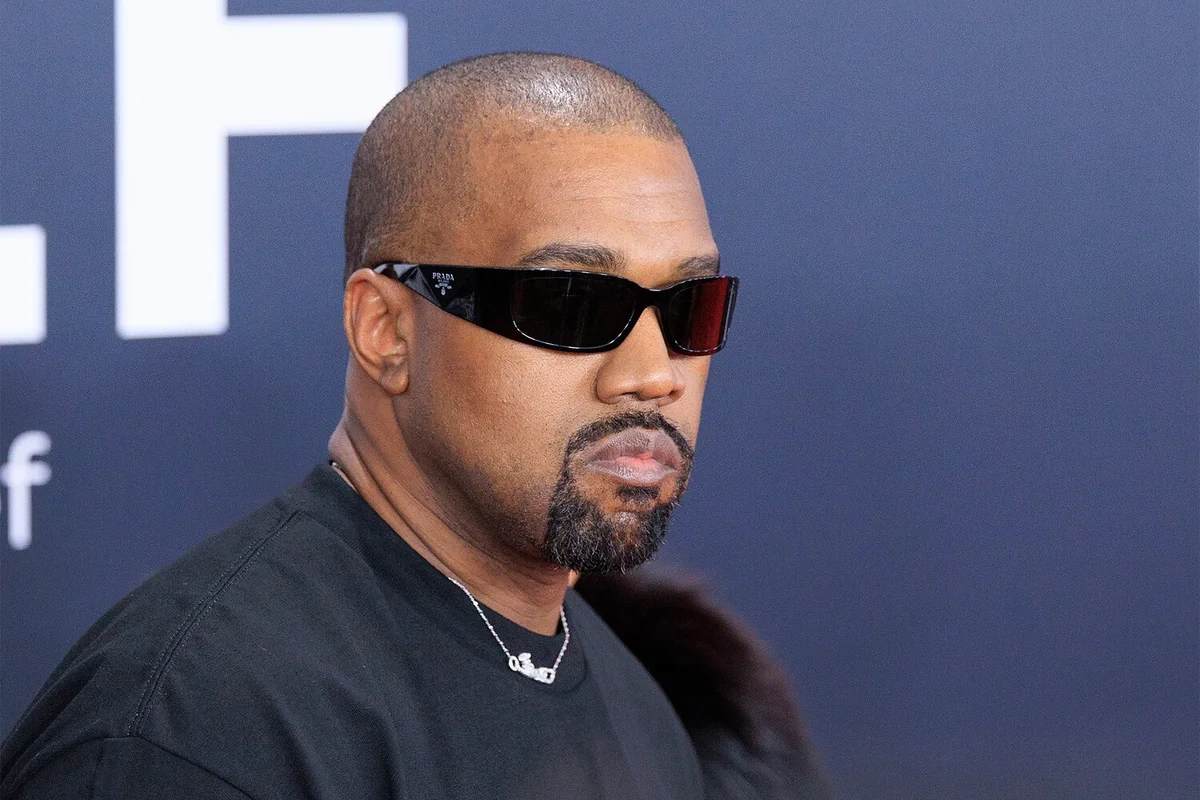 Polşa Xarici İşlər Nazirliyindən qalmaqallı ABŞ-li reper Kanye Uestlə bağlı qərar