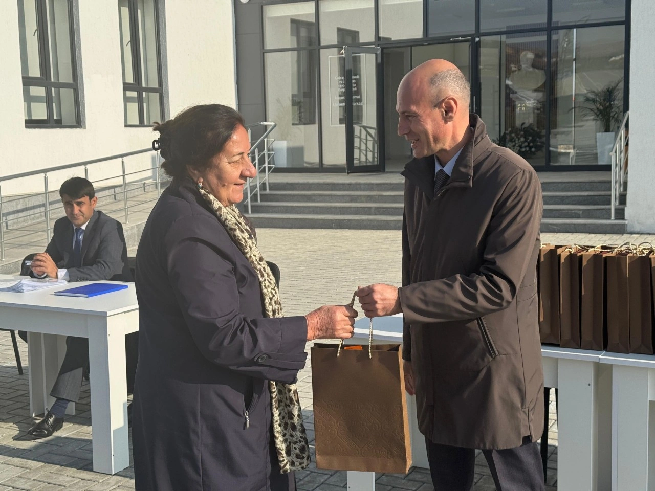 Növbəti köç karvanı Cəbrayılın Horovlu kəndinə çatdı, açarlar təqdim olundu - FOTOLAR