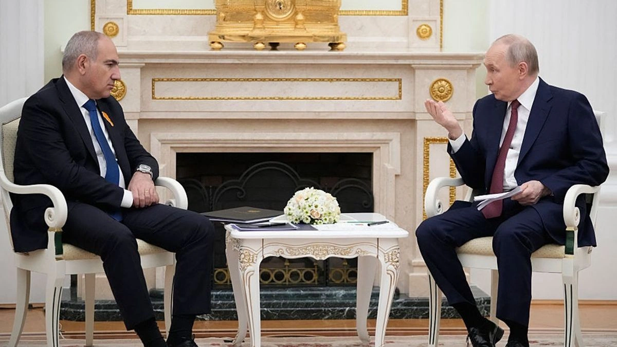 Putin Paşinyanın telefonunu niyə götürmədi?