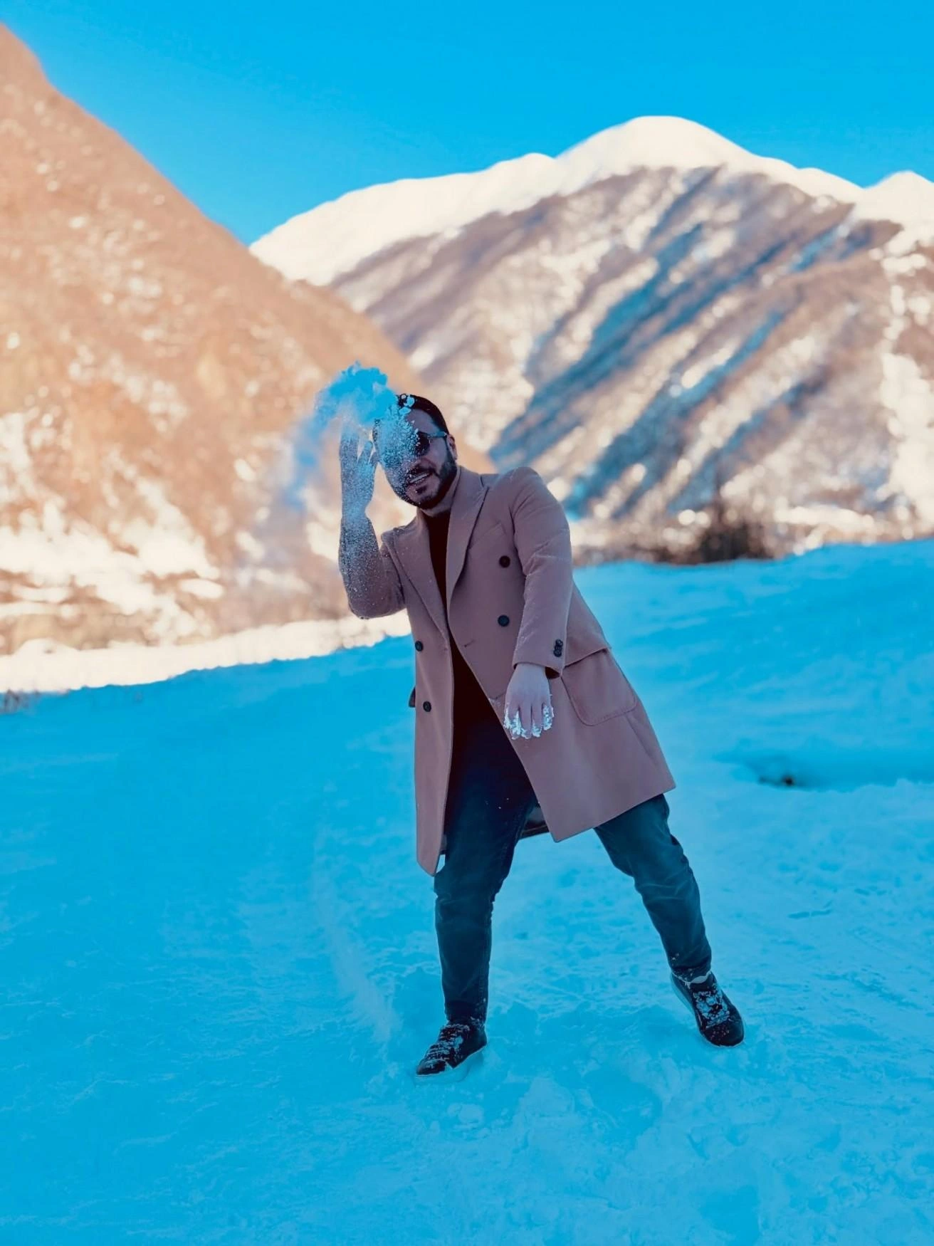 Elvin ailəsi ilə belə vaxt keçirir - FOTOLAR