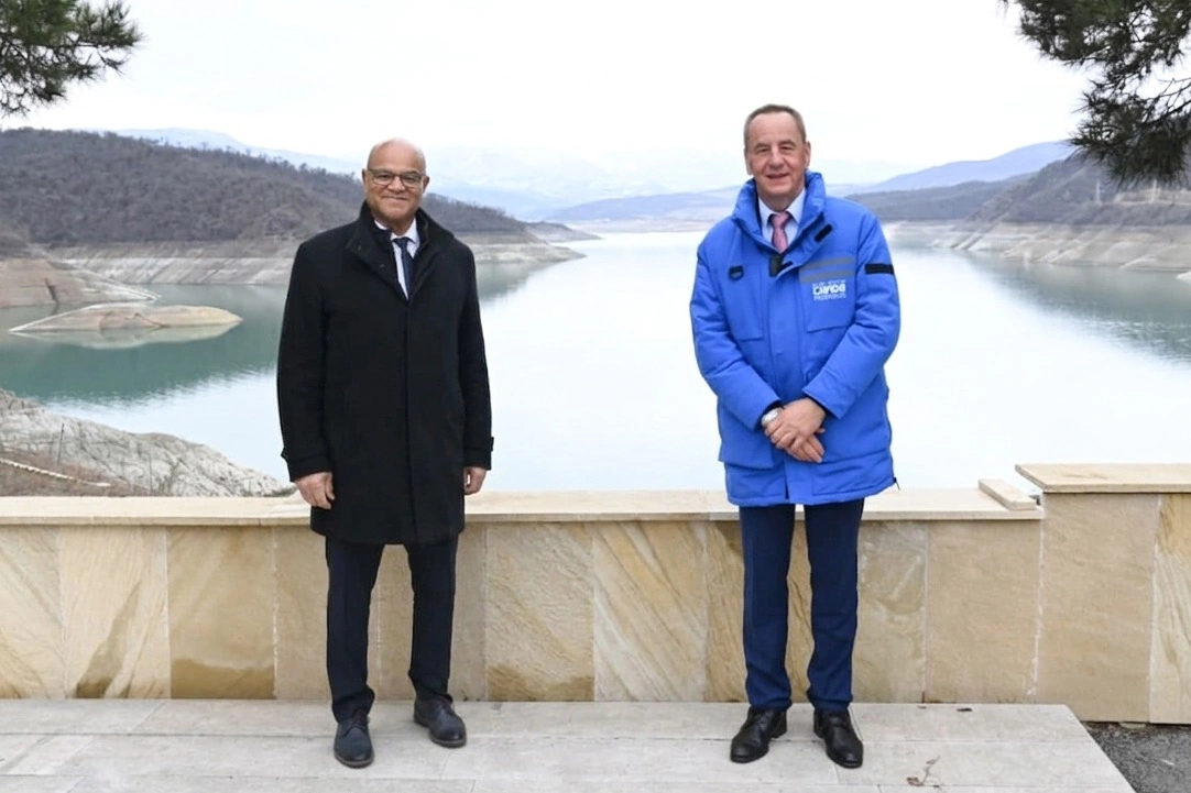 Beynəlxalq kanoe federasiyalarının prezidentləri Sərsəng su anbarına baxış keçiriblər - FOTO