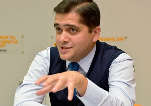 Trampın Sülh Şurasının ilk - təsis iclasında Azərbaycan-Ermənistan sülh sazişi...