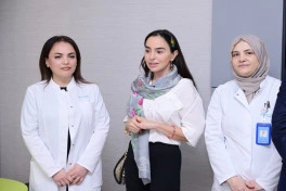 Liv Bona Dea Hospitalında Sümük iliyi transplantasiya mərkəzinin açılışı olub - FOTO