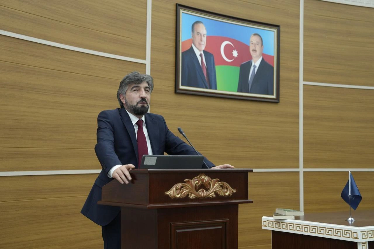 UNEC-in "Elmin populyarlaşdırılması" və “Elm gözəldir: məktəbdən elmə” təşəbbüsü ilə Naxçıvanda silsilə görüşlər keçirildi
