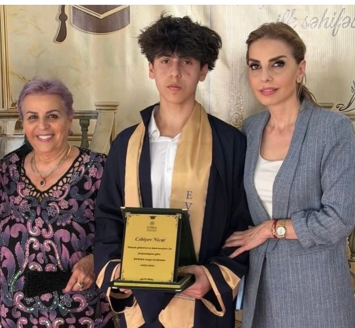 Tələbə adını qazanan jurnalist övladları - FOTO