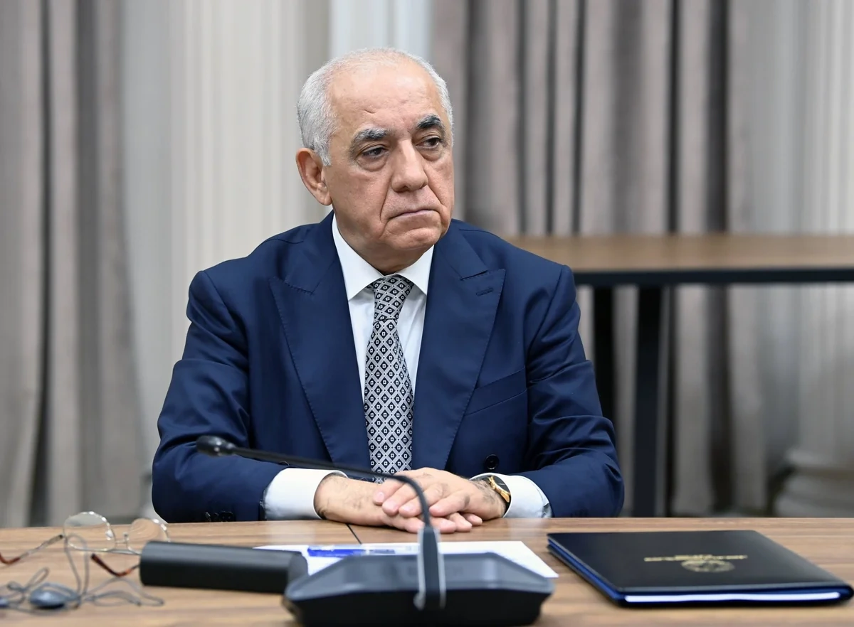Əli Əsədov TDT-yə üzv ölkələrin mərkəzi bankları Şurasının iclasının iştirakçıları ilə görüşüb - FOTO