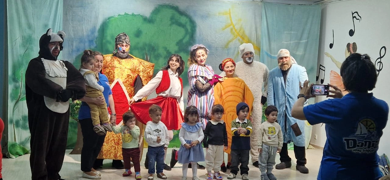 “16 il işlədiyim teatrdan inciyib çıxdım, 12 il işsiz qaldım, gənc rejissorlar indi məni tanımır” - FOTO+ÖZƏL