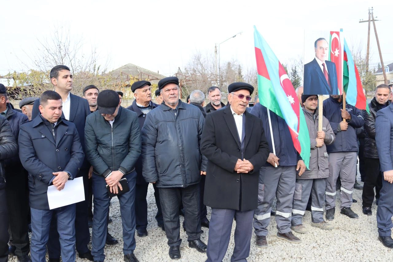 ADSEA daha bir qəsəbəni içməli su ilə təmin edib - FOTO