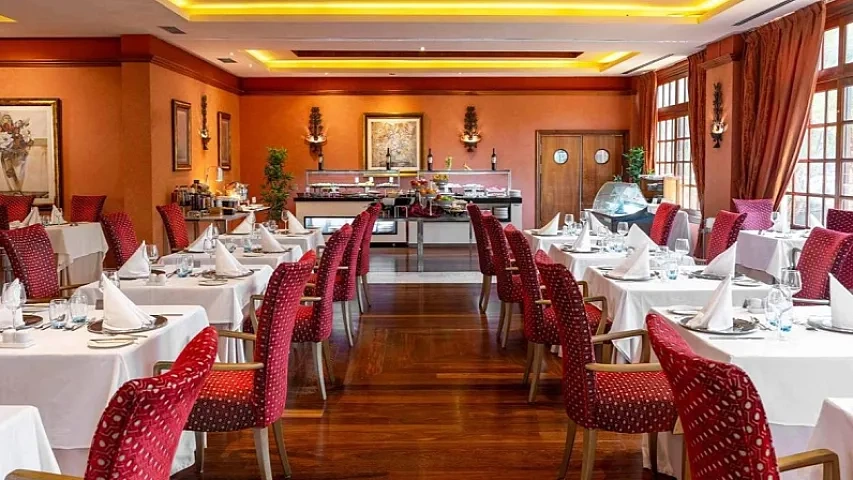 Restoran və kafelərdə ən çox pul xərclənən şəhər və rayonlar