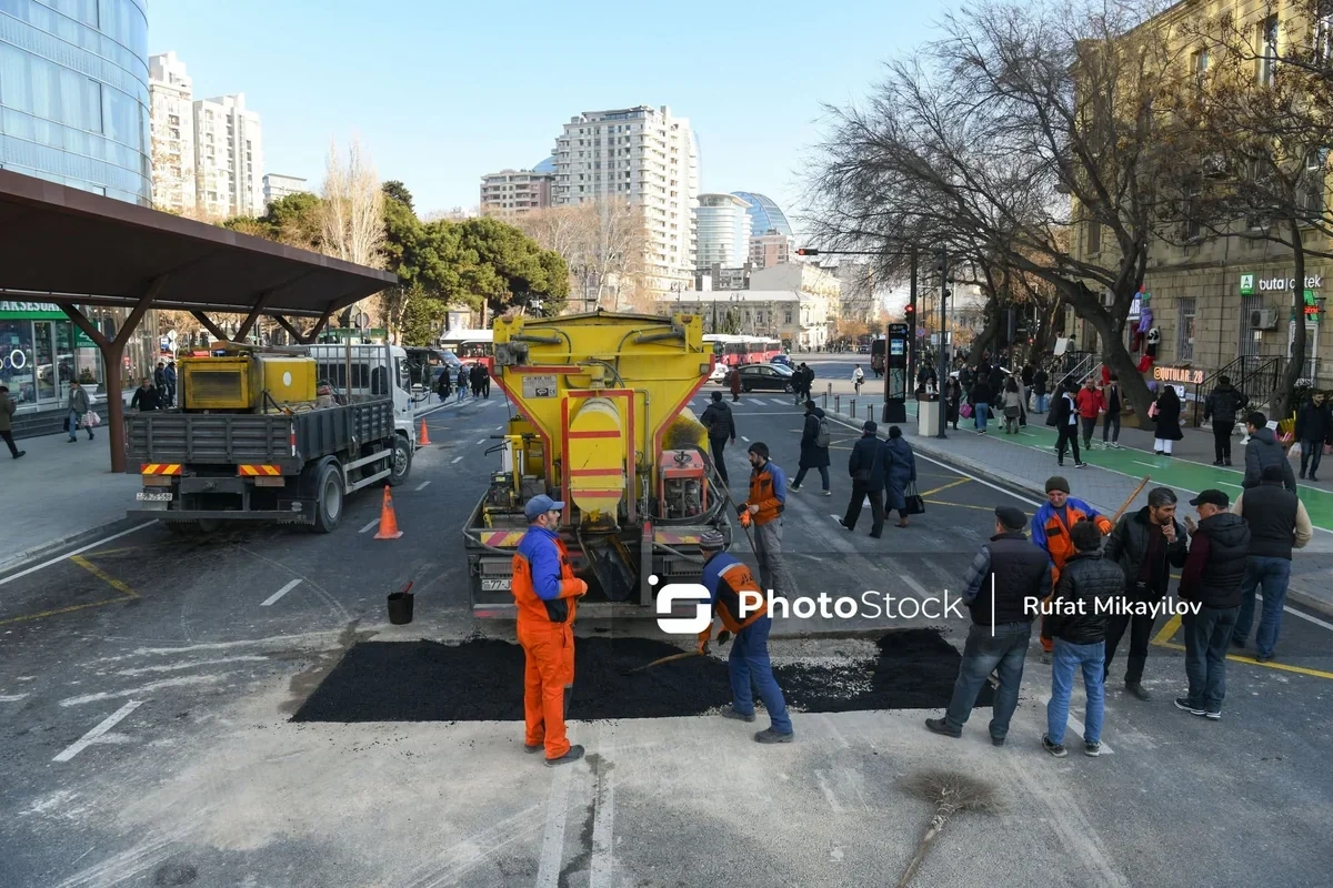 Çökən asfalt, yarılan yollar: Paytaxtdakı təhlükənin səbəbləri bəlli oldu - FOTO