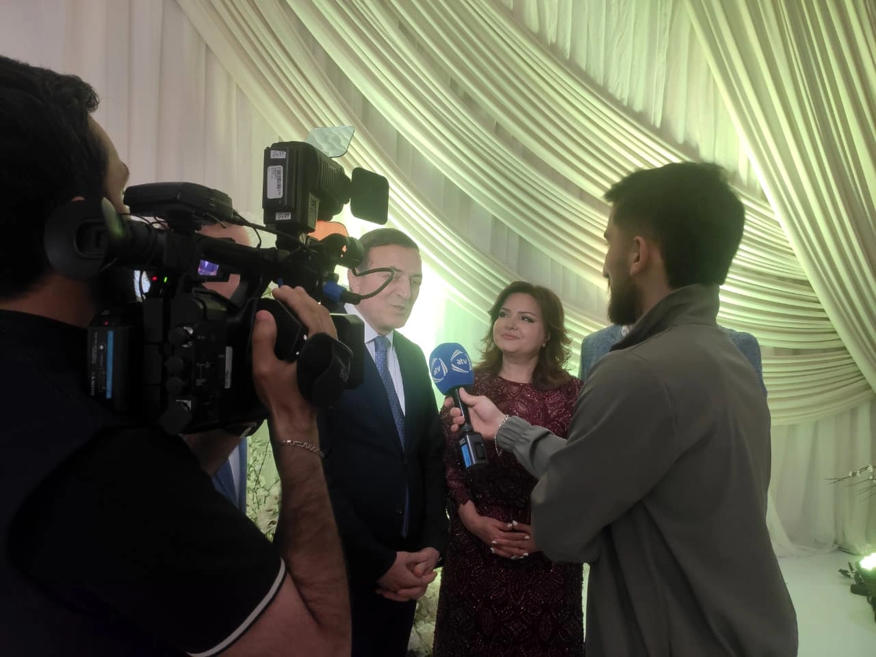 Almaz Orucova özünə ad günü etdi - Xalq artistləri axın etdi - FOTO+VİDEO