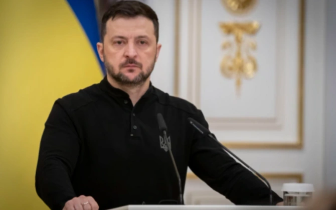 Volodimir Zelenski: Rusiya son sutkada Kiyevə 500 dron və 40 raket atıb